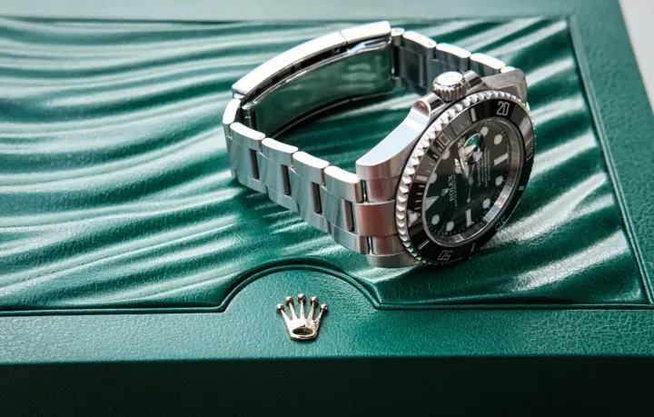 Colucci’s Jewelers rolex